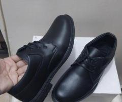 حذاء رجالي برباط