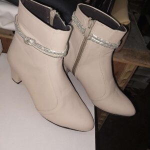 فرصه هاف بوط حريمي الماظ