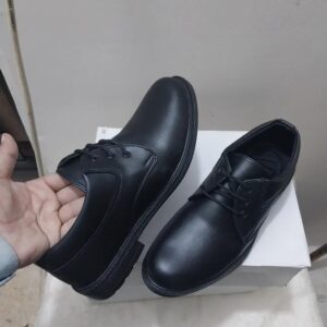 حذاء رجالي برباط