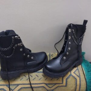 بوط حريمي سلسله